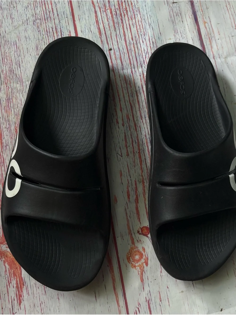 OOFOS Ooahh Slides. Men’s size 12